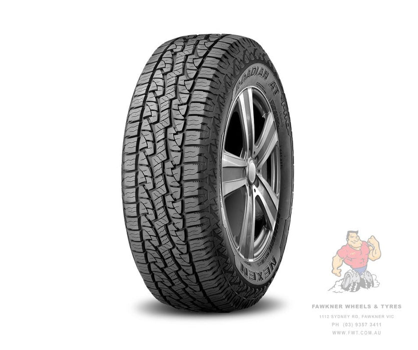 Nexen Roadian AT Pro RA8 tyre