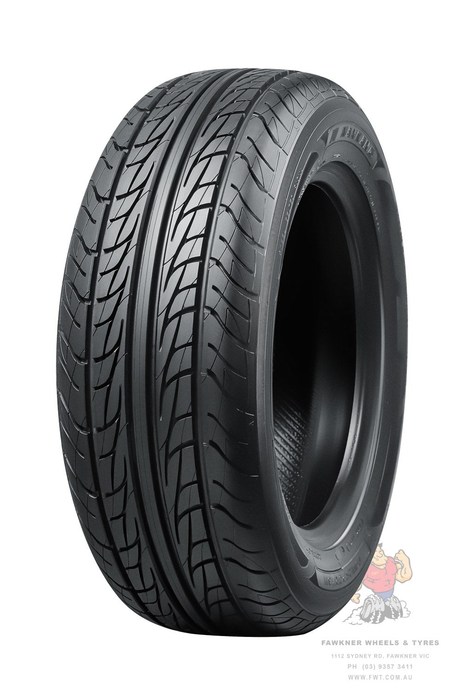 Nankang XR-611 tyre