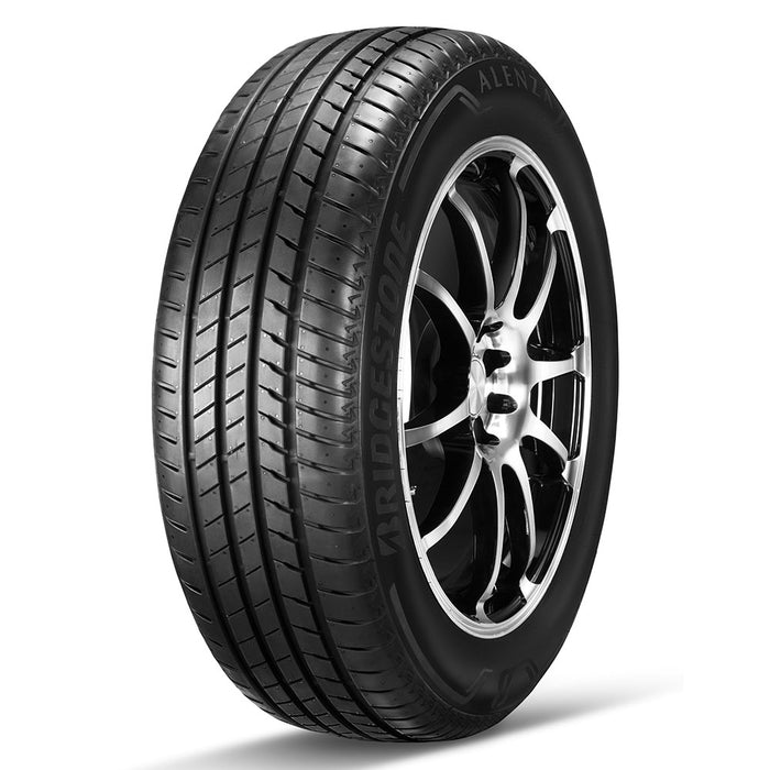 Bridgestone Alenza 001 tyre
