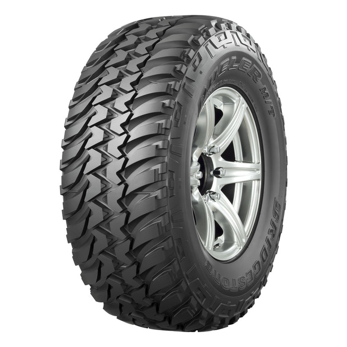 Bridgestone Dueler M/T 674 tyre