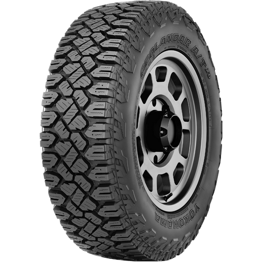 Yokohama Geolandar A/T XD G017 tyre