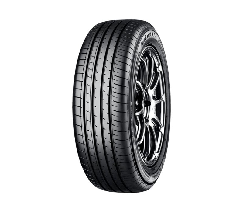 Yokohama BluEarth-XT AE61 225/50R18 95V